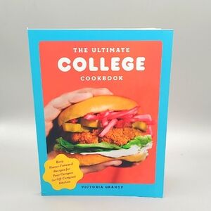 The Ultimate College Cookbook, NWOT